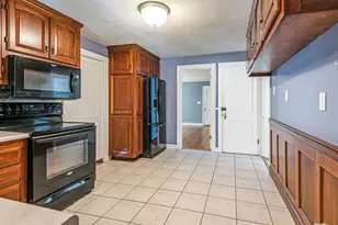 422 Mill St, Worcester, MA 01602 - Photo 12