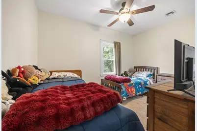 140 Pleasant St, Whitman, MA 02382 - Photo 22