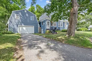 140 Pleasant St, Whitman, MA 02382 - Photo 4