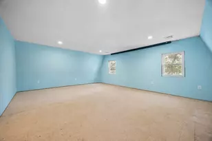 140 Pleasant St, Whitman, MA 02382 - Photo 30