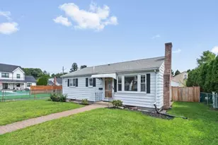 37 Kenmore Rd, Waltham, MA 02453 - Photo 1