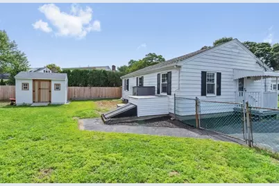 37 Kenmore Rd, Waltham, MA 02453 - Photo 22