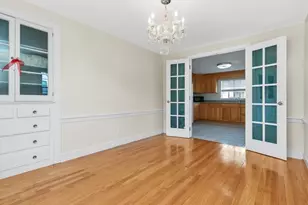 37 Kenmore Rd, Waltham, MA 02453 - Photo 12