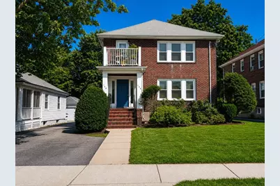 166-168 East Side Pkwy, Newton, MA 02458 - Photo 4