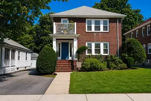 166-168 East Side Pkwy, Newton, MA 02458 - Photo 4