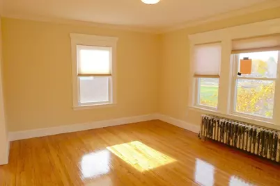 166-168 East Side Pkwy, Newton, MA 02458 - Photo 18