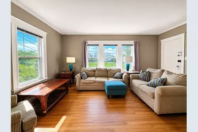 166-168 East Side Pkwy, Newton, MA 02458 - Photo 6