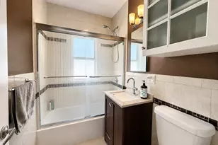 166-168 East Side Pkwy, Newton, MA 02458 - Photo 38
