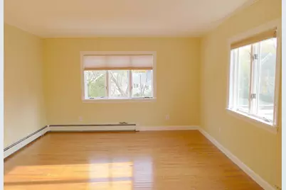 166-168 East Side Pkwy, Newton, MA 02458 - Photo 20