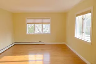 166-168 East Side Pkwy, Newton, MA 02458 - Photo 20