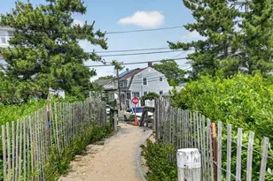 100 Whitin Ave, Revere, MA 02151 - Photo 4