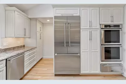 24 Robin Hill Rd, Chelmsford, MA 01824 - Photo 12