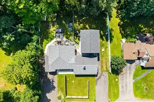 5 Highland Ave, Plainville, MA 02762 - Photo 6