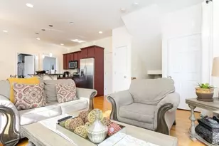 309 Wood Ave, Boston, MA 02136 - Photo 6