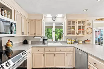 24 Crossbow Ln, North Andover, MA 01845 - Photo 14