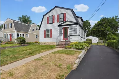 404 Park St, Stoughton, MA 02072 - Photo 2
