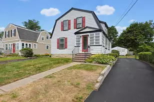 404 Park St, Stoughton, MA 02072 - Photo 2