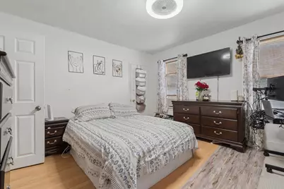 323 Rollstone St, Fitchburg, MA 01420 - Photo 24