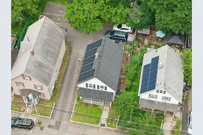 323 Rollstone St, Fitchburg, MA 01420 - Photo 32