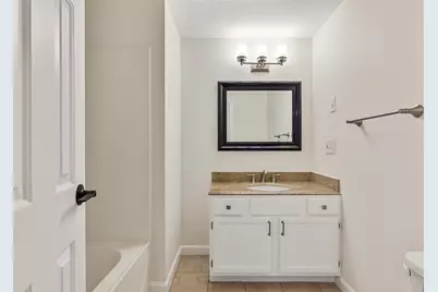 11 Rosewood Ln #11, Hopkinton, MA 01748 - Photo 14