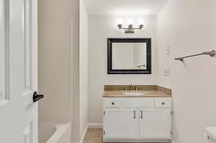 11 Rosewood Ln, Hopkinton, MA 01748 - Photo 14