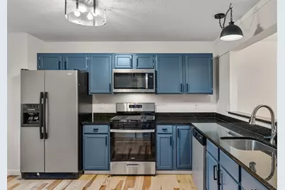 11 Rosewood Ln #11, Hopkinton, MA 01748 - Photo 8