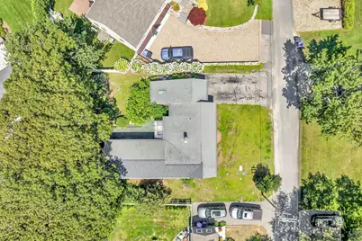 46 Wianno Rd, Bourne, MA 02532 - Photo 22