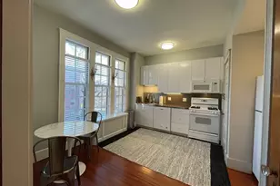 1514 Beacon St, Brookline, MA 02446 - Photo 10