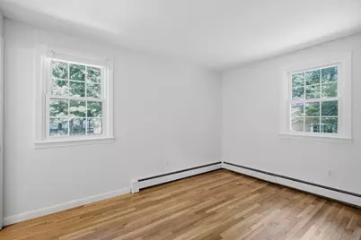 198 Hollis Rd, Lunenburg, MA 01462 - Photo 18