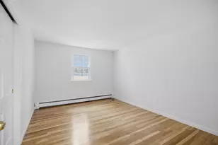 198 Hollis Rd, Lunenburg, MA 01462 - Photo 16