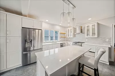 91 Elm St, Quincy, MA 02169 - Photo 1