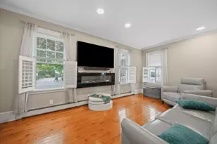 91 Elm St, Quincy, MA 02169 - Photo 10