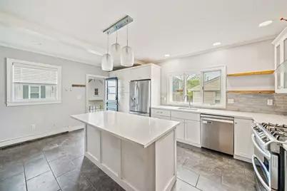 91 Elm St, Quincy, MA 02169 - Photo 2