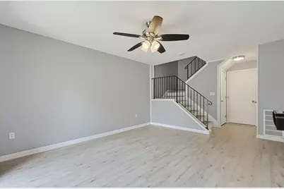 167 Greenbrook Dr #167, Stoughton, MA 02072 - Photo 10