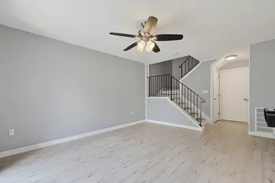 167 Greenbrook Dr #167, Stoughton, MA 02072 - Photo 10