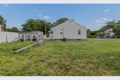 42 B St, Lynn, MA 01905 - Photo 6