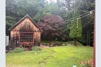 22 Hill St, Hopedale, MA 01747 - Photo 4