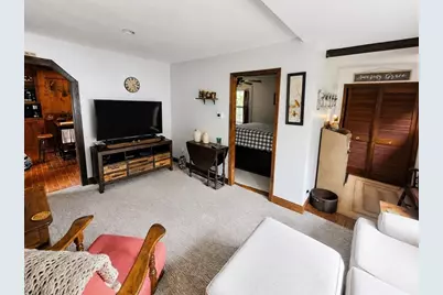 22 Hill St, Hopedale, MA 01747 - Photo 8