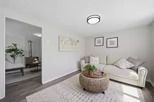 40 North St, Lowell, MA 01852 - Photo 10