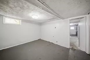 40 North St, Lowell, MA 01852 - Photo 28