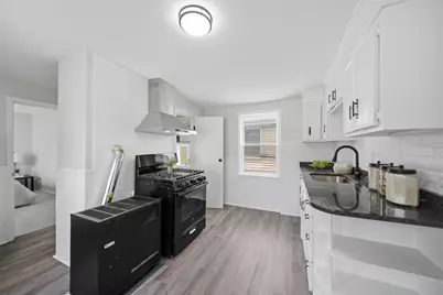 40 North St, Lowell, MA 01852 - Photo 6