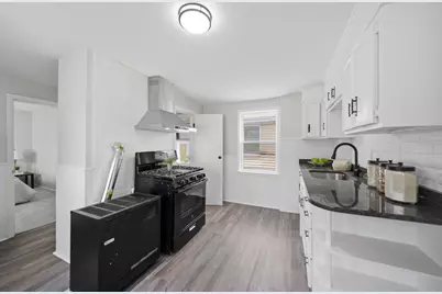 40 North St, Lowell, MA 01852 - Photo 6