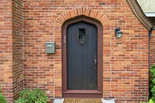 66 Rencelau St, Springfield, MA 01118 - Photo 4