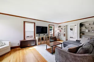 66 Rencelau St, Springfield, MA 01118 - Photo 6