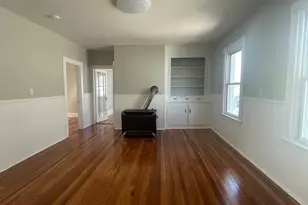 48 Woodlawn St, New Bedford, MA 02744 - Photo 10