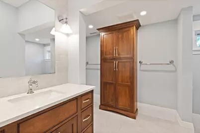 70 School St, Waltham, MA 02452 - Photo 14