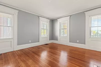 70 School St, Waltham, MA 02452 - Photo 10