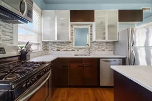 86 Roseclair St, Boston, MA 02125 - Photo 4