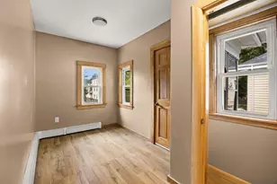 227 Dover St, Brockton, MA 02301 - Photo 16