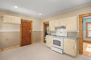 227 Dover St, Brockton, MA 02301 - Photo 32